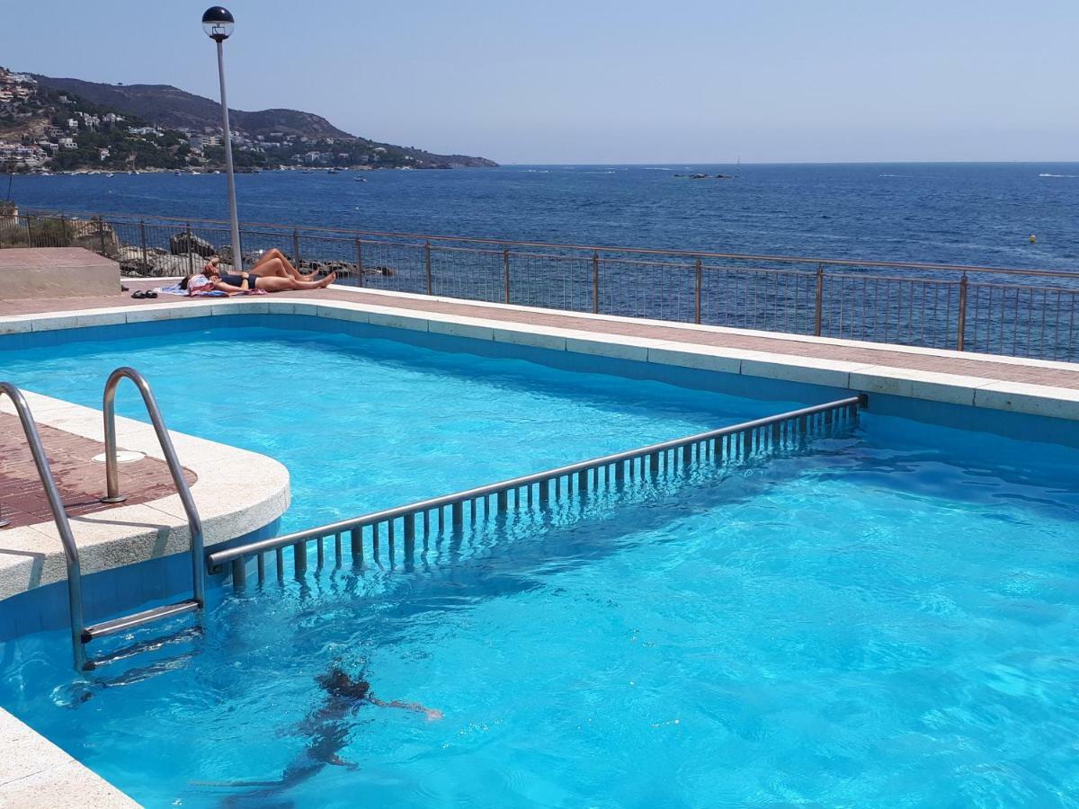 Roses Sobre El Mar Daire Dış mekan fotoğraf